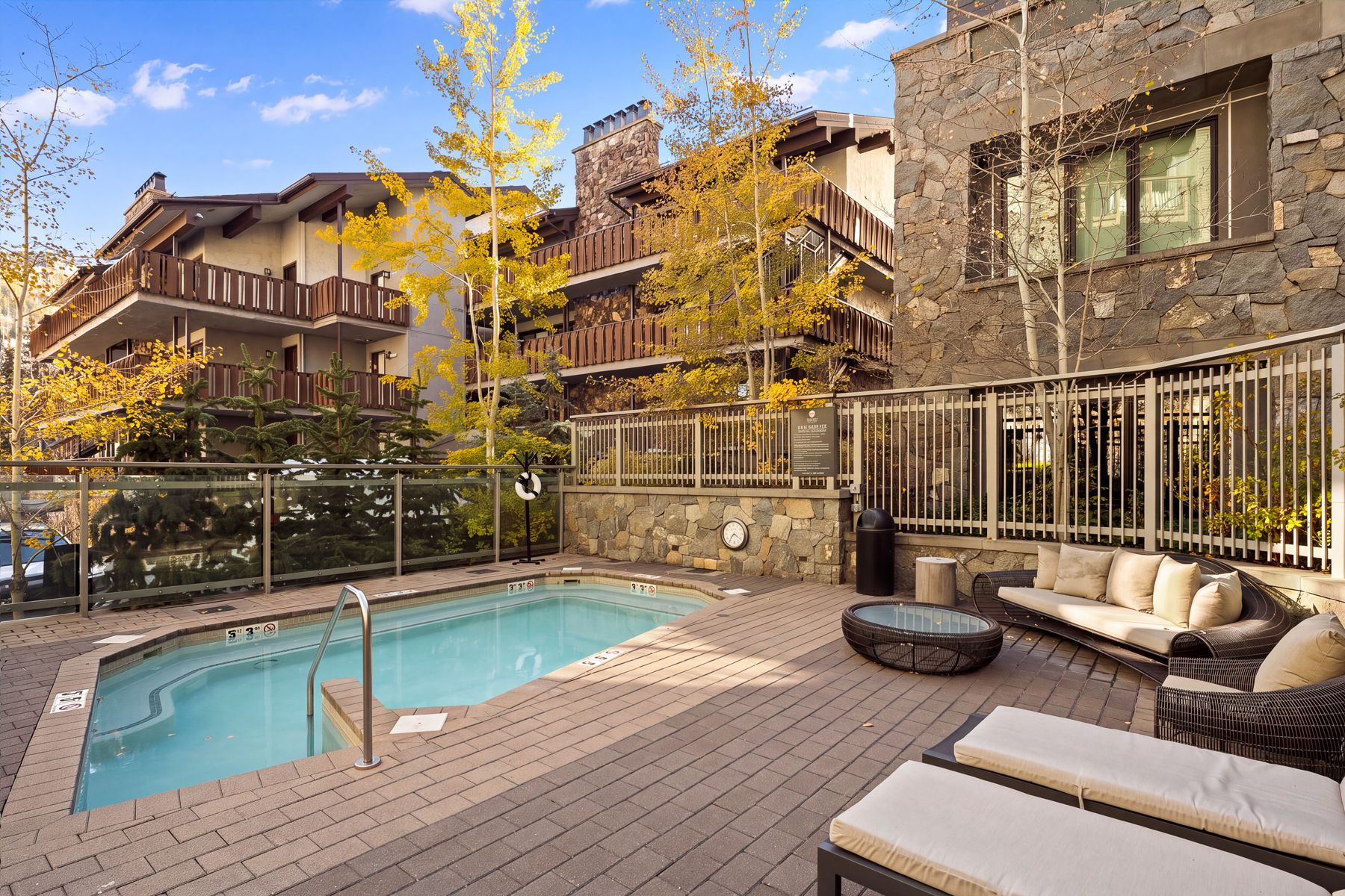 Outdoor hot tub